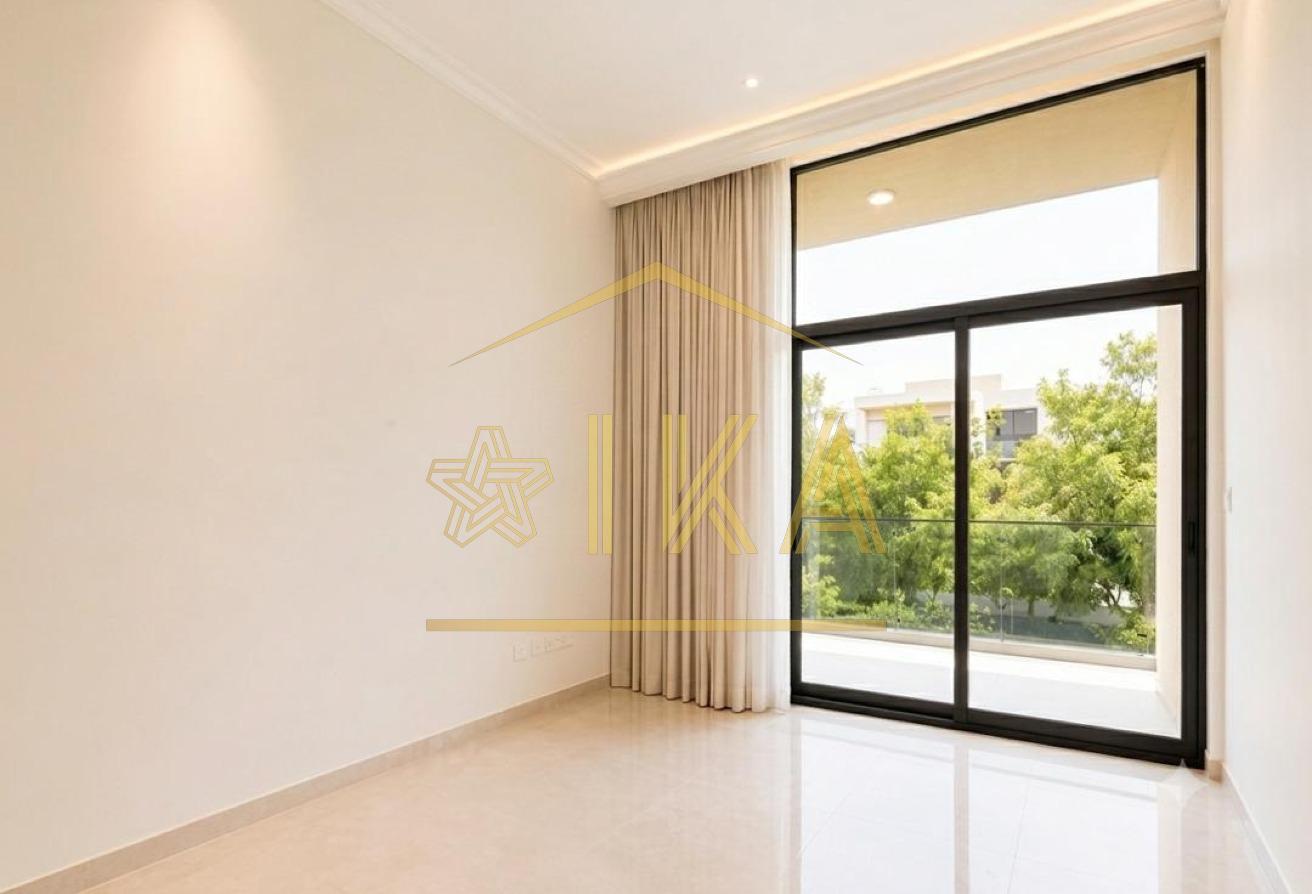 Luxury | Spacious Standalone Villa | Maid's Room photo 11