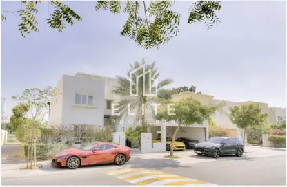Villa - 4 Bedrooms - 4 Bathrooms for sale in Meadows 9 - Meadows - Dubai