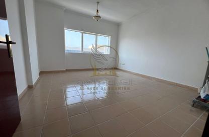 Apartment - 1 - 1 for rent in Al Qulaya'ah - Al Sharq - Sharjah Apartment - 1 - 1 for rent in Al Qulaya'ah - Al Sharq - Sharjah