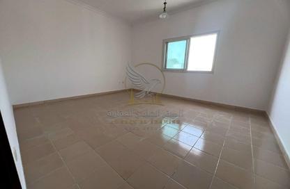 Apartment - 1 - 1 for rent in Al Qulaya'ah - Al Sharq - Sharjah