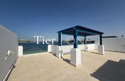 Villa - 5 Bedrooms - 6 Bathrooms for rent in Palma Residences - Palm Jumeirah - Dubai