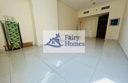 Apartment - Studio - 1 Bathroom for rent in Park Central - Business Bay - Dubai