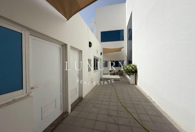 91811887 - Property Image 2