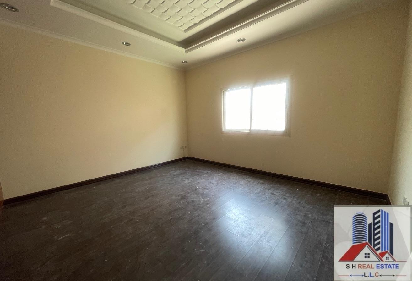 3 BR Villa in Mirdif with Landmark View photo 21