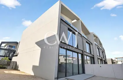 Villa - 3 Bedrooms - 4 Bathrooms for sale in Nad Al Sheba Gardens 2 - Nad Al Sheba Gardens - Nad Al Sheba 1 - Nad Al Sheba - Dubai