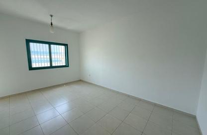 Apartment - 2 Bedrooms - 2 Bathrooms for rent in Al Nabaa Building - Al Naba'ah - Al Sharq - Sharjah