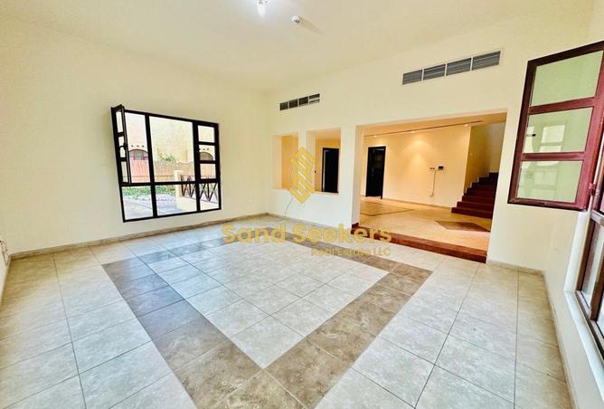 91828379 - Property Image 3