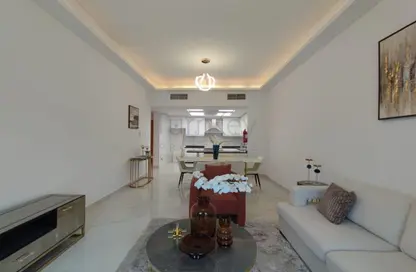 شقة - 2 غرف نوم - 3 حمامات للبيع في مبنى 113 - طراز حديث - ديسكفري جاردنز - دبي شقة - 2 غرف نوم - 3 حمامات للبيع في مبنى 113 - طراز حديث - ديسكفري جاردنز - دبي