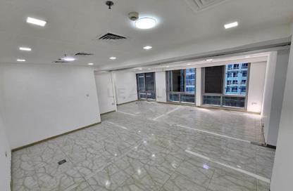 Office Space - Studio - 1 Bathroom for rent in Silver Tower - Business Bay - Dubai