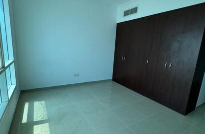 Apartment - 4 Bedrooms - 4 Bathrooms for rent in Al Wahda Building - Al Majaz 2 - Al Majaz - Sharjah