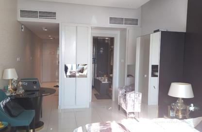 Apartment - Studio - 1 Bathroom for rent in Upper Crest - Downtown Dubai - Dubai