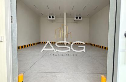 Warehouse - Studio - 1 for rent in Ras Al Khor Industrial 2 - Ras Al Khor - Dubai