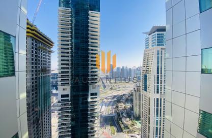 Apartment - 1 Bedroom - 2 Bathrooms for sale in Marina Pinnacle - Dubai Marina - Dubai