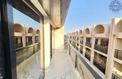 Apartment - 2 Bedrooms - 2 Bathrooms for rent in Snooker Point Building - Oud Metha - Bur Dubai - Dubai