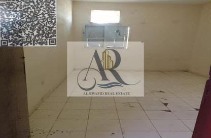 Labor Camp - Studio - 7+ Bathrooms for rent in Al Sajaa S - Al Sajaa - Sharjah