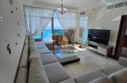 Apartment - 3 Bedrooms - 4 Bathrooms for rent in Corniche Tower - Ajman Corniche Road - Ajman