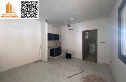 Apartment - Studio - 1 Bathroom for rent in Al Jurf 3 - Al Jurf - Ajman Downtown - Ajman