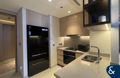 Apartment - 2 Bedrooms - 2 Bathrooms for sale in Vida Dubai Mall Tower 1 - Vida Residences Dubai Mall - Downtown Dubai - Dubai Apartment - 2 Bedrooms - 2 Bathrooms for sale in Vida Dubai Mall Tower 1 - Vida Residences Dubai Mall - Downtown Dubai - Dubai