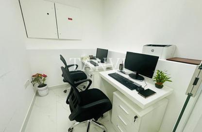 Office Space - Studio - 1 Bathroom for rent in Reem Residency - Al Karama - Dubai