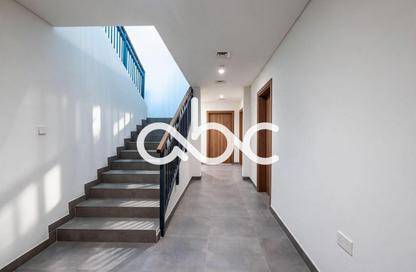 Villa - 4 - 5 for rent in Fay Alreeman - Al Shamkha - Abu Dhabi