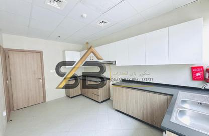 Apartment - 1 Bedroom - 2 Bathrooms for rent in Prestige Building - International City Phase 2 - Al Warsan 4 - Al Warsan - Dubai