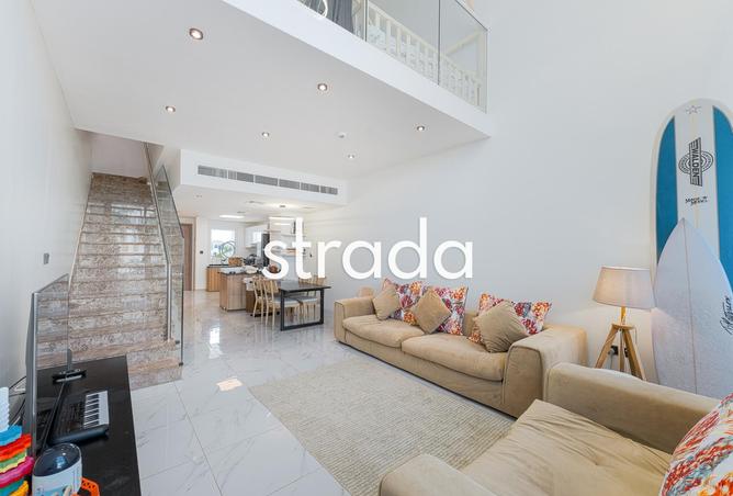 70693841 - Property Image 3