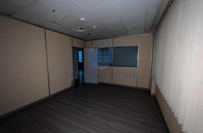 Office Space - Studio - 2 for rent in Al Muraqqabat - Deira - Dubai