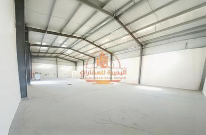 Warehouse - Studio - 1 Bathroom for rent in Al Sajaa S - Al Sajaa - Sharjah