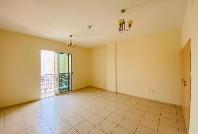 74235634 - Property Image 2