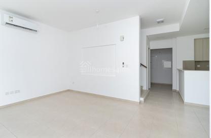 Townhouse - 3 - 4 for rent in Hayat Townhouses - Town Square - Dubai