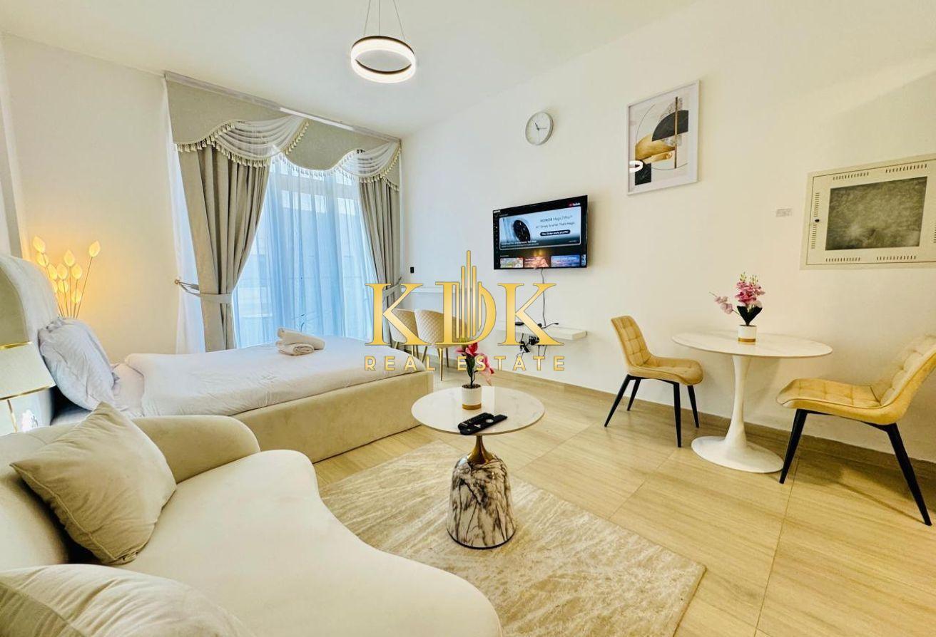 Modern Apartment | Best Amenities | Spacious photo 2
