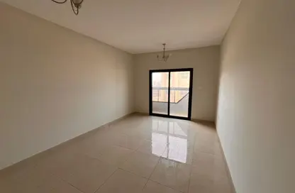 شقة - غرفة نوم - 2 حمامات للايجار في الجرف - عجمان وسط المدينة - عجمان