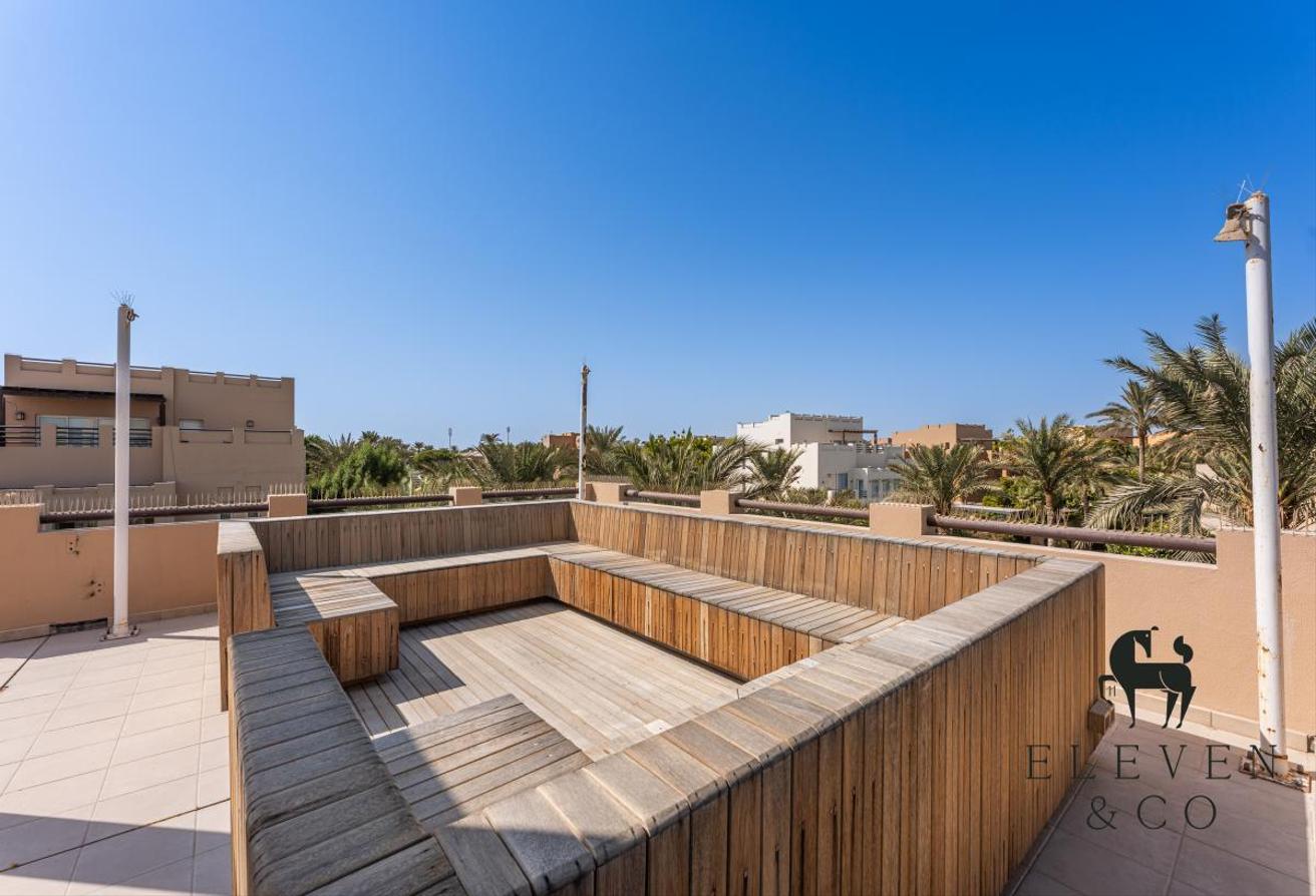 BUA 7500 sqft | Fully Renovated | Huge Plot photo 15