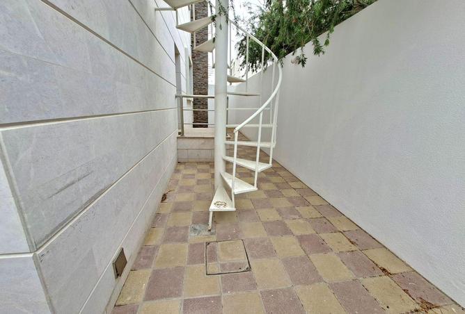 76580862 - Property Image 3