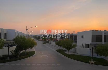 Townhouse - 3 Bedrooms - 5 Bathrooms for rent in Aster - Damac Hills 2 - Dubai