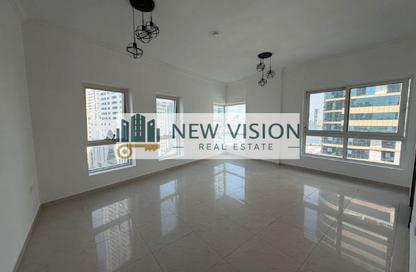 Apartment - 3 - 3 for sale in Al Majaz 3 - Al Majaz - Sharjah Apartment - 3 - 3 for sale in Al Majaz 3 - Al Majaz - Sharjah