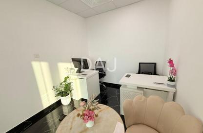Office Space - Studio - 1 Bathroom for rent in Fatima Mohammad Ahmad Bin Suleiman Building - Al Raffa - Bur Dubai - Dubai