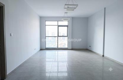 Apartment - 1 Bedroom - 2 Bathrooms for sale in Paradise View 1 - Majan - Dubai