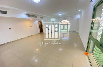 Villa - 3 Bedrooms - 4 Bathrooms for rent in Muroor Area - Abu Dhabi
