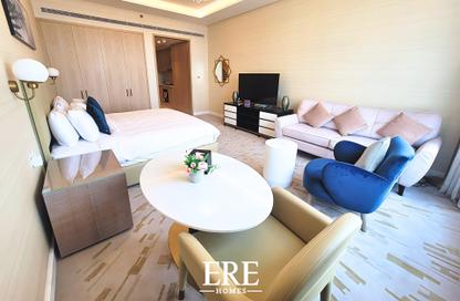 Apartment - Studio - 1 Bathroom for rent in The Palm Tower - Palm Jumeirah - Dubai
