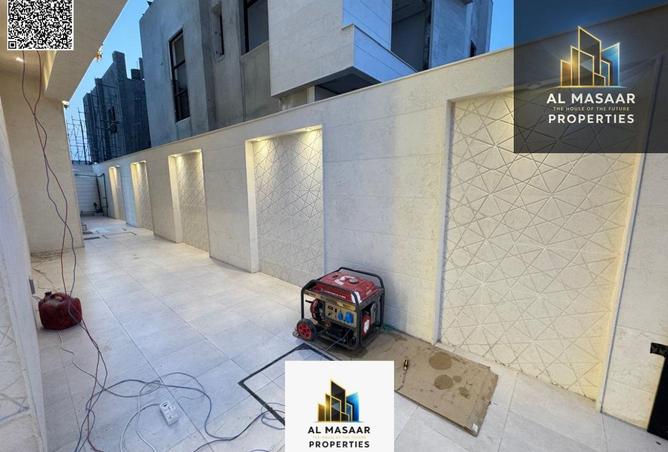 124278458 - Property Image 3