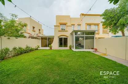 Villa - 3 Bedrooms - 3 Bathrooms for rent in Springs 10 - The Springs - Dubai