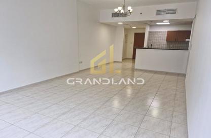 شقة - غرفة نوم - 1 حمام للبيع في سكاي كورتس تاور F - أبراج سكاي كورتس - مجمع دبي ريزيدنس - دبي