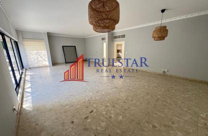 Villa - 5 Bedrooms - 3 Bathrooms for rent in Jumeirah 3 Villas - Jumeirah 3 - Jumeirah - Dubai