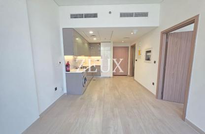 Apartment - 1 Bedroom - 2 Bathrooms for rent in Azizi Riviera 25 - Azizi Riviera - Meydan One - Meydan - Dubai