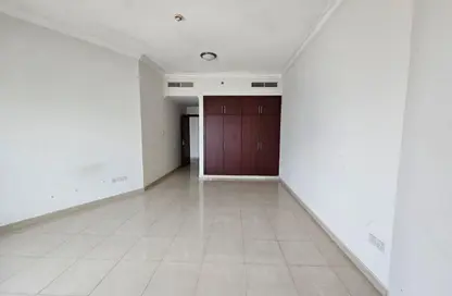 Apartment - 3 Bedrooms - 4 Bathrooms for sale in Conquer Tower - Sheikh Maktoum Bin Rashid Street - Ajman