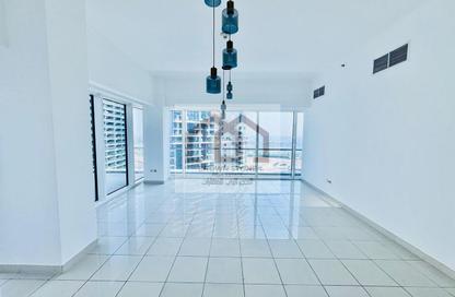 Apartment - 2 - 3 for rent in West Wharf - Business Bay - Dubai