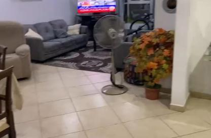 شقة - 3 غرف نوم - 3 حمامات للبيع في الخان - الشارقة