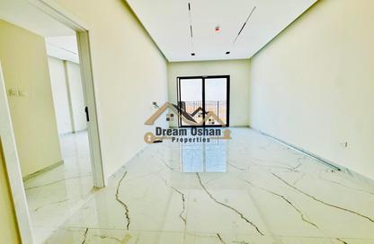 Apartment - 1 - 2 for rent in International City Phase 2 - Al Warsan 4 - Al Warsan - Dubai