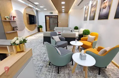 مركز أعمال - استوديو - 1 حمام للايجار في قرية الأعمال - بورسعيد - ديرة - دبي